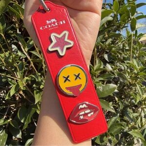 NWT Coach Enamel Pin Set – 3 Pieces (Star, Smiley Face & Lips) F21652